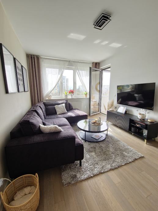 NAJAM, SREDIŠĆE, MODERAN 2-SOBAN + GPM, 47m2, 1100€