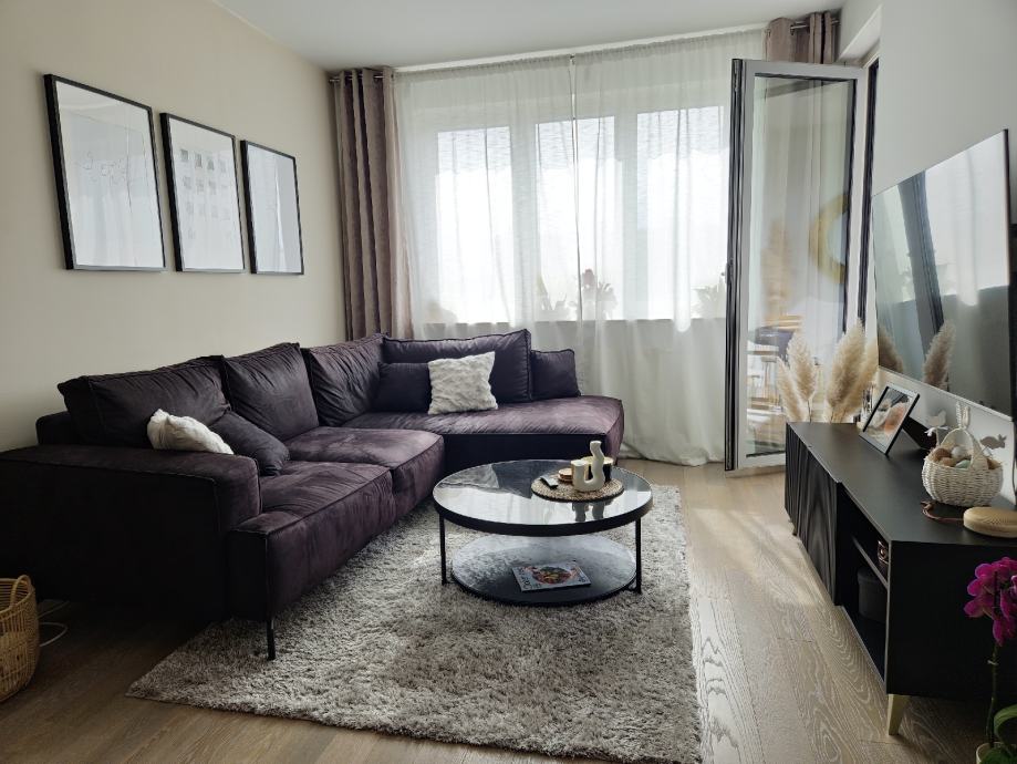 NAJAM, SREDIŠĆE, MODERAN 2-SOBAN + GPM, 47m2, 1100€