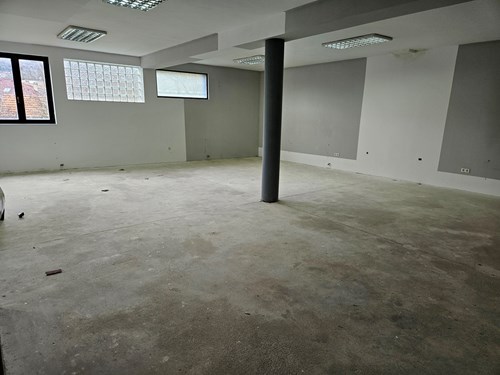 PRODAJA, MLINOVI (GRAŠĆICA), ROH-BAU 200m2, 220.000 €
