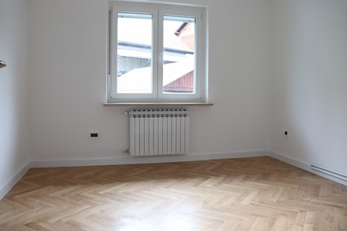 PRODAJA, DELUXE 4-SOBAN, ŠKALINOVA (VRAPČE), 110m2, GARAŽA, 2 PM, VRT