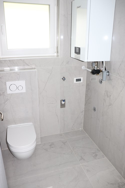 PRODAJA, DELUXE 4-SOBAN, ŠKALINOVA (VRAPČE), 110m2, GARAŽA, 2 PM, VRT