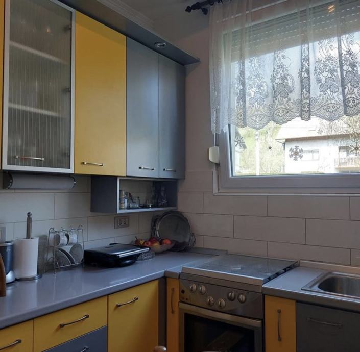 PRODAJA, PROSTRAN 3-SOBAN, GAJNICE (ŠPANJOLSKA ULICA), 81M2, 187.500€