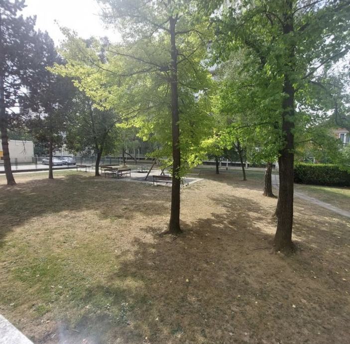 PRODAJA, PROSTRAN 3-SOBAN, GAJNICE (ŠPANJOLSKA ULICA), 81M2, 187.500€