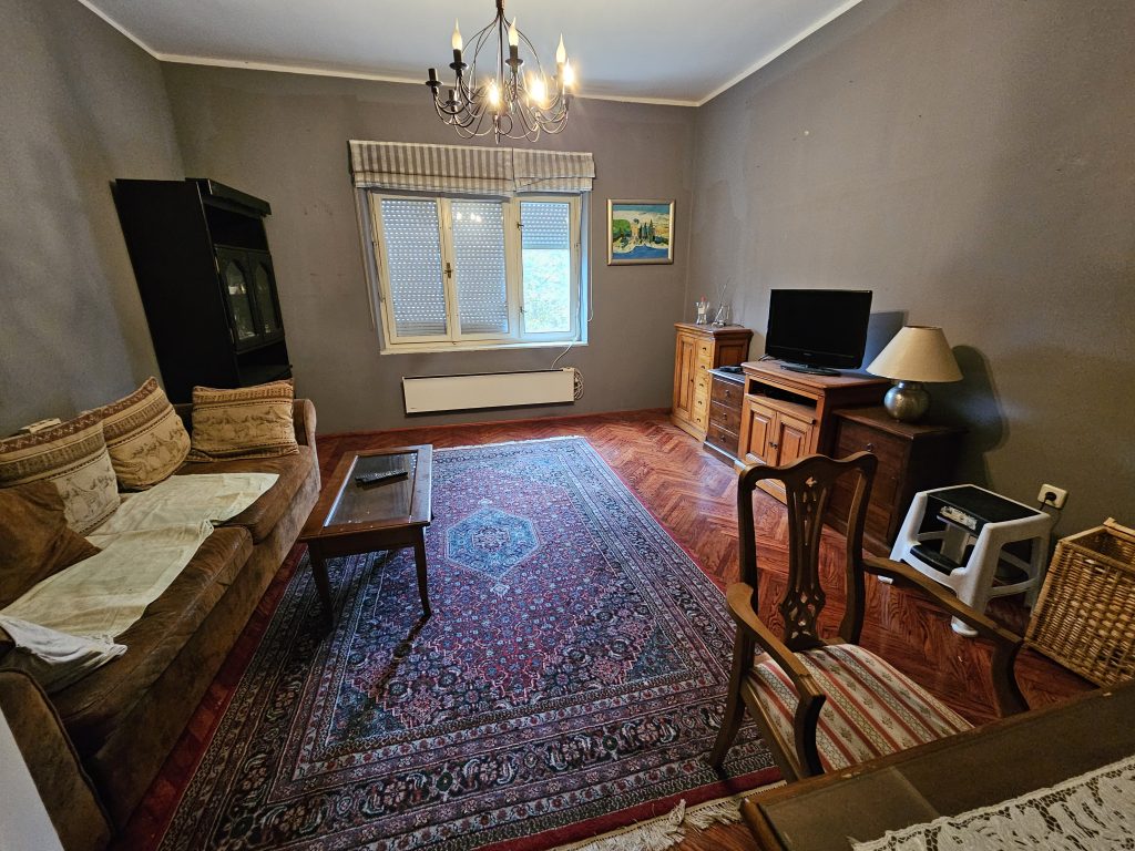 PRODAJA, 5-SOBAN, KVATRIĆ (PAVLA MARKOVCA), 125m2, 3250 €/m2
