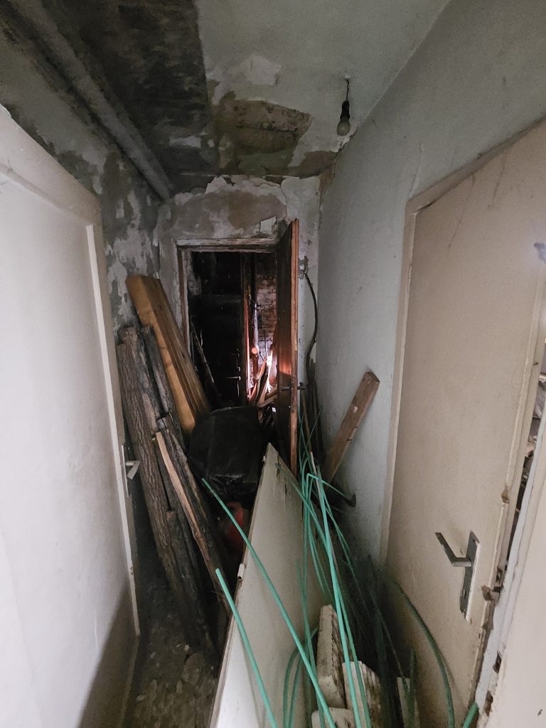 PRODAJA, KUĆA 70m2 ZA ADAPTACIJU, STENJEVEC, PARCELA 145m2, 110.000 €