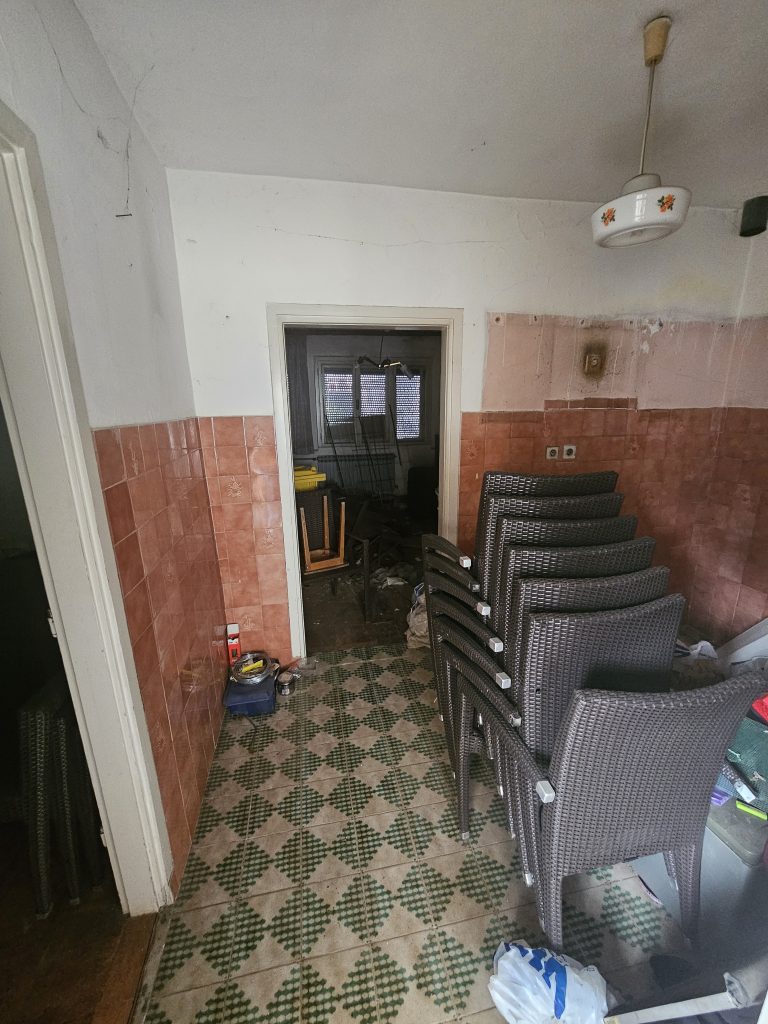PRODAJA, KUĆA 70m2 ZA ADAPTACIJU, STENJEVEC, PARCELA 145m2, 110.000 €