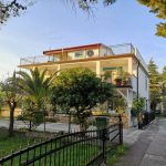 KUĆA SELINE- STARIGRAD PAKLENICA 350m2 ZA TURIZAM! (prodaja)