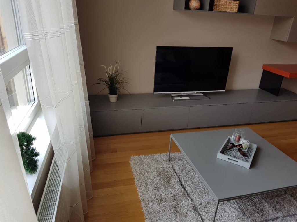 NAJAM, MODERAN STAN U NOVOGRADNJI U CENTRU (MEDULIĆEVA), 44M2, 2-S, GPM, 950€
