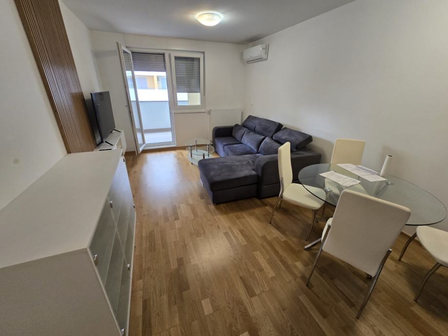 PRODAJA, MODERNA NOVOGRADNJA, 55M2, 2-S, LOVINČIĆEVA ULICA, 255.000€