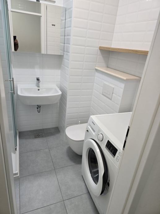 PRODAJA, MODERNA NOVOGRADNJA, 55M2, 2-S, LOVINČIĆEVA ULICA, 255.000€