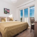 PRODAJA, 8 VILA SA BAZENIMA, DEBELJAK (ZADAR) 7 km OD MORA, 4.600.000 €