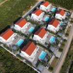 PRODAJA, 8 VILA SA BAZENIMA, DEBELJAK (ZADAR) 7 km OD MORA, 4.600.000 €